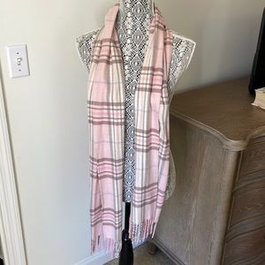 Light pink plaid cashmere scarf